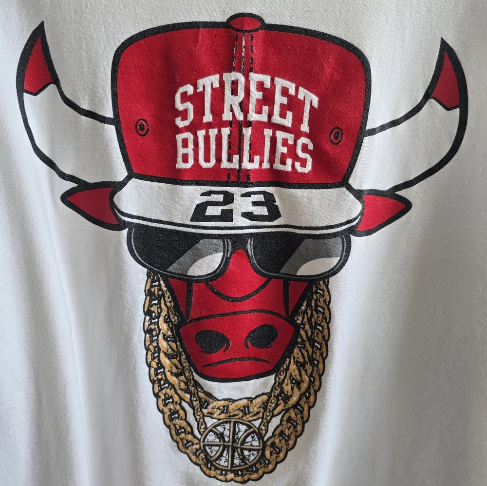 90s Inspired Chicago Bulls Street Bullies Gold Chain White‎ Graphic Tee 3XL - Picture 3 of 12